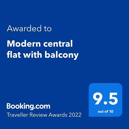 Modern Central Flat With Balcony & Free Parking On-Site Борнмут Екстер'єр фото